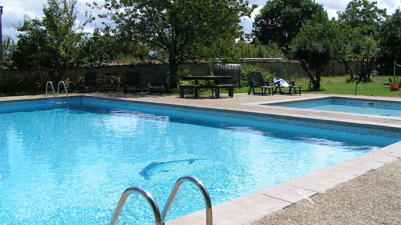 Photo of Outdoor in Villeneuve-la-Comtesse