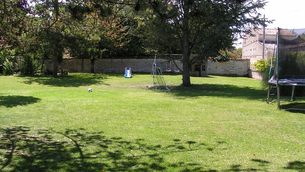 Photo of Outdoor in Duil-sur-le-Mignon