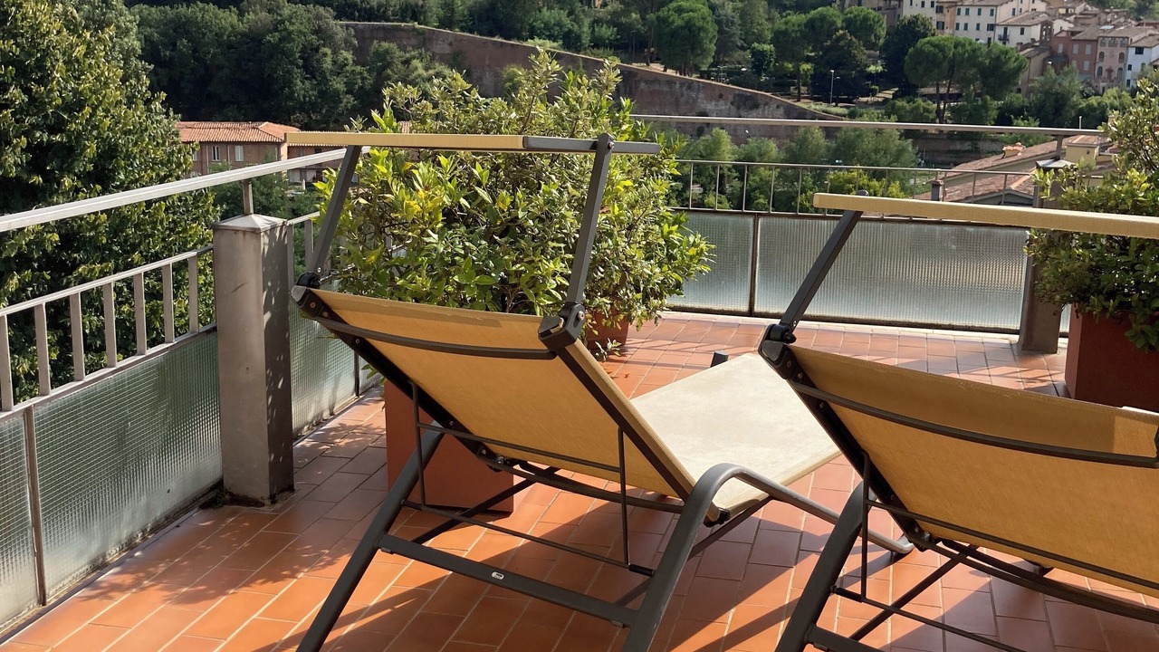 Photo of Patio Balcony in Siena