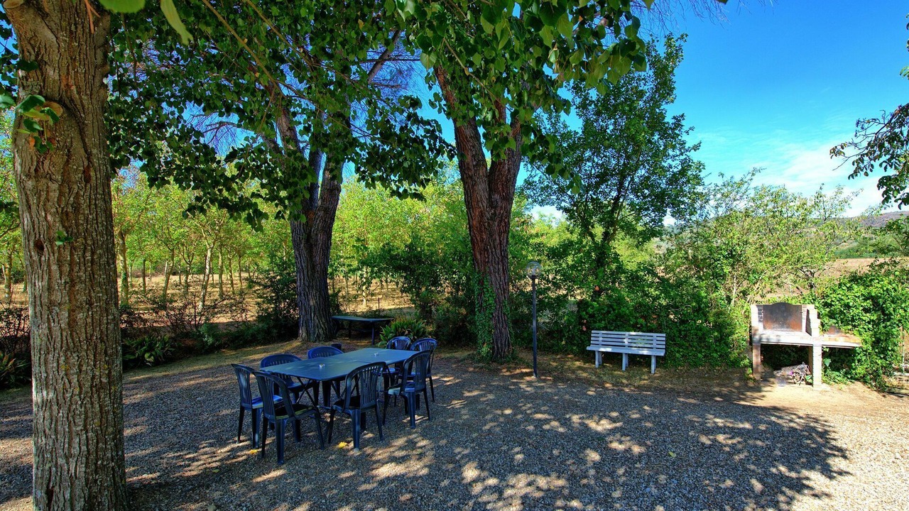 Photo of Outdoor in Ambra