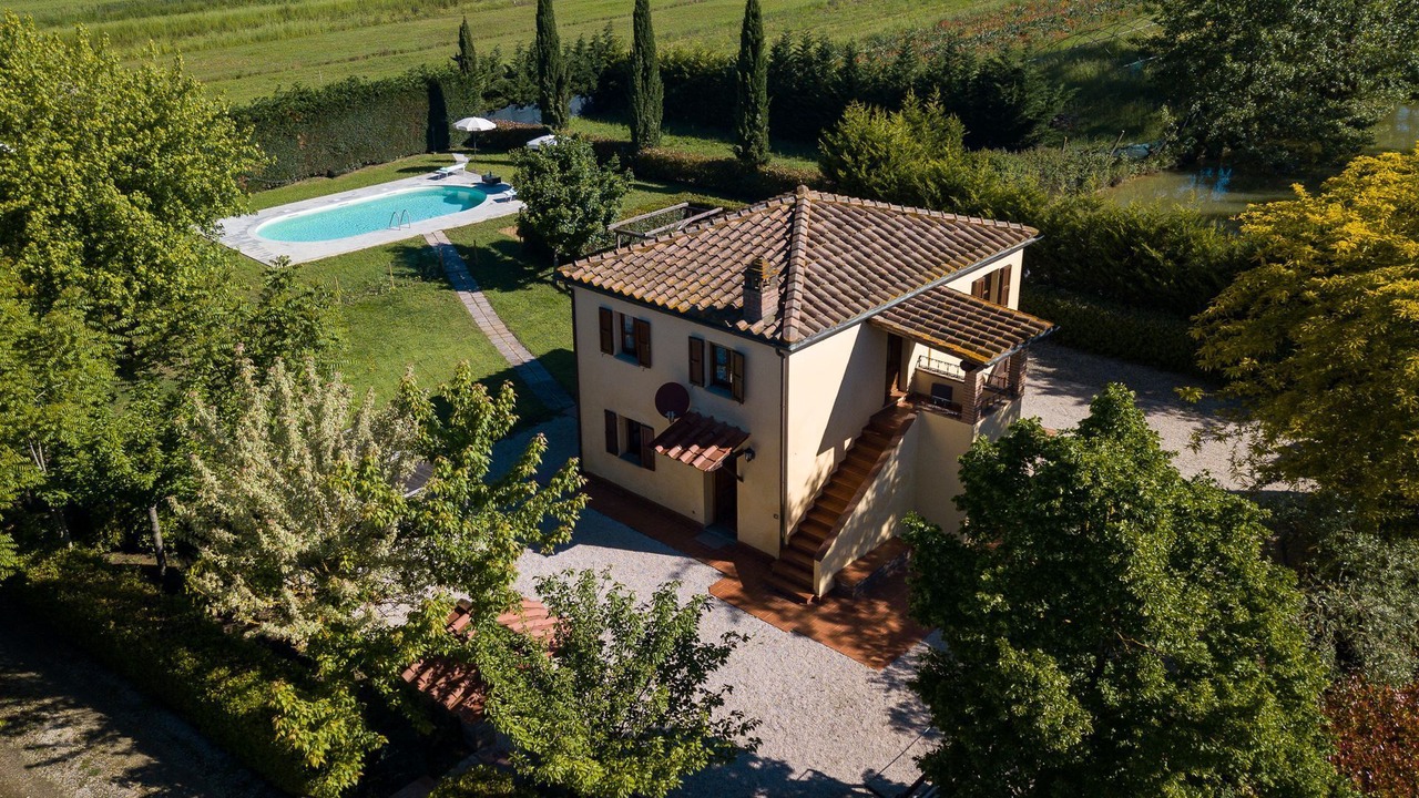 Photo of Others in Santarello