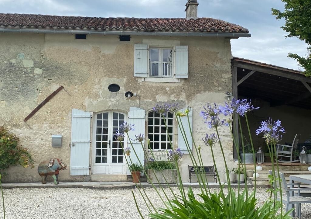 Photo of Outdoor in Saint-Severin