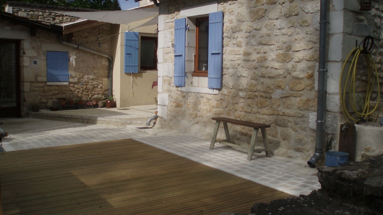 Photo of Patio Balcony in Saint-Cesaire