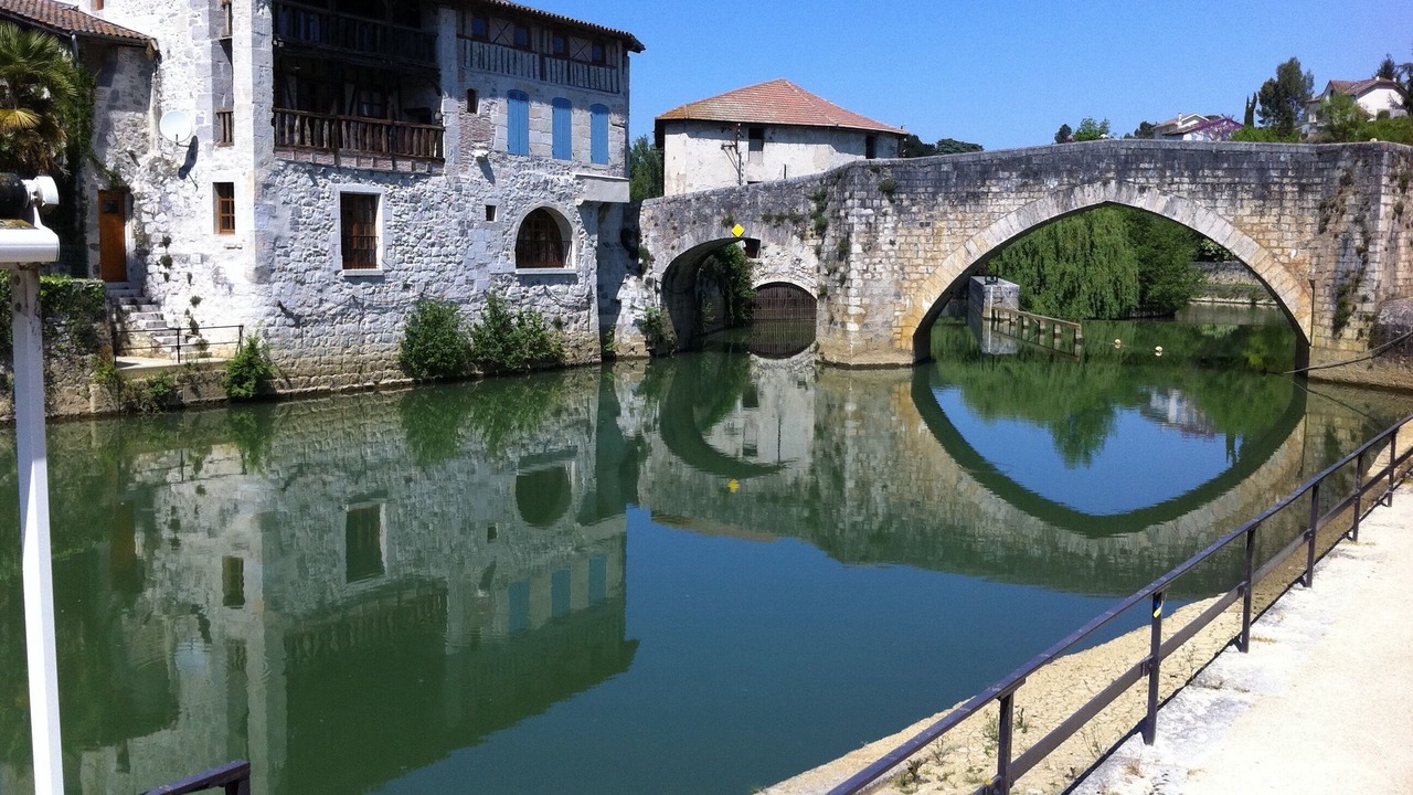 Photo of Others in Gueyze