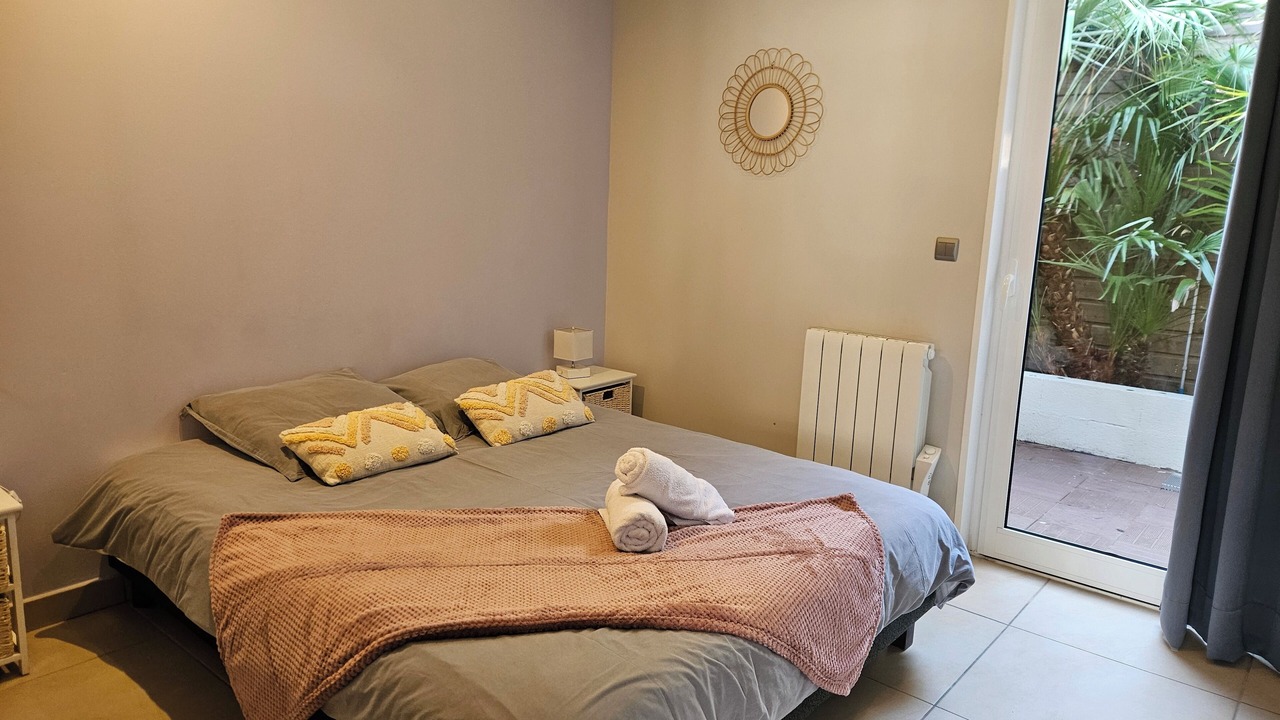 Photo of Bedroom in Lacanau-Ocean