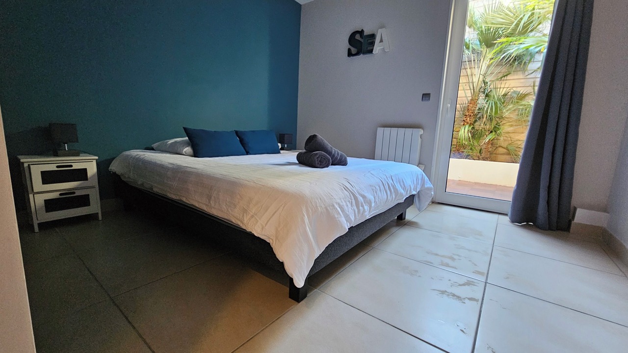 Photo of Bedroom in Lacanau-Ocean