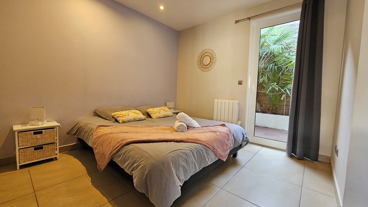 Photo of Bedroom in Lacanau-Ocean