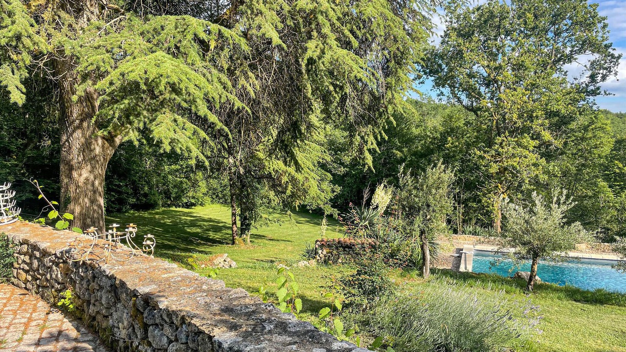 Photo of Outdoor in Saint-Martin-des-Combes