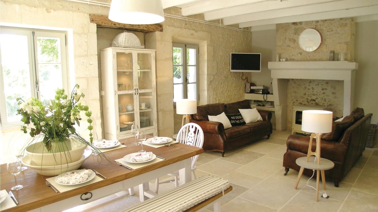 Photo of Bedroom in Saint-Martin-des-Combes