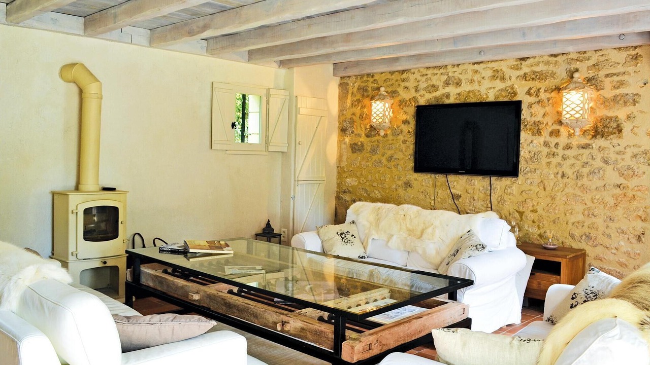 Photo of Bedroom in Saint-Martin-des-Combes
