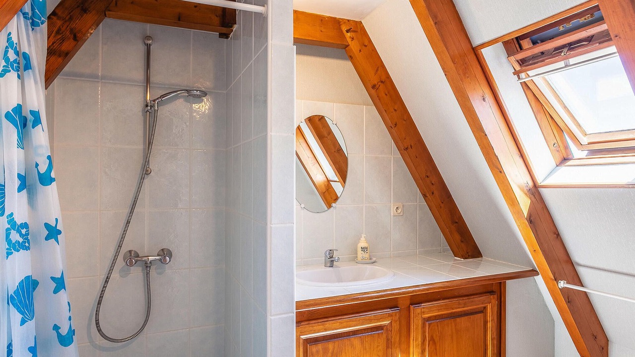 Photo of Bathroom in Saint-Crepin-et-Carlucet