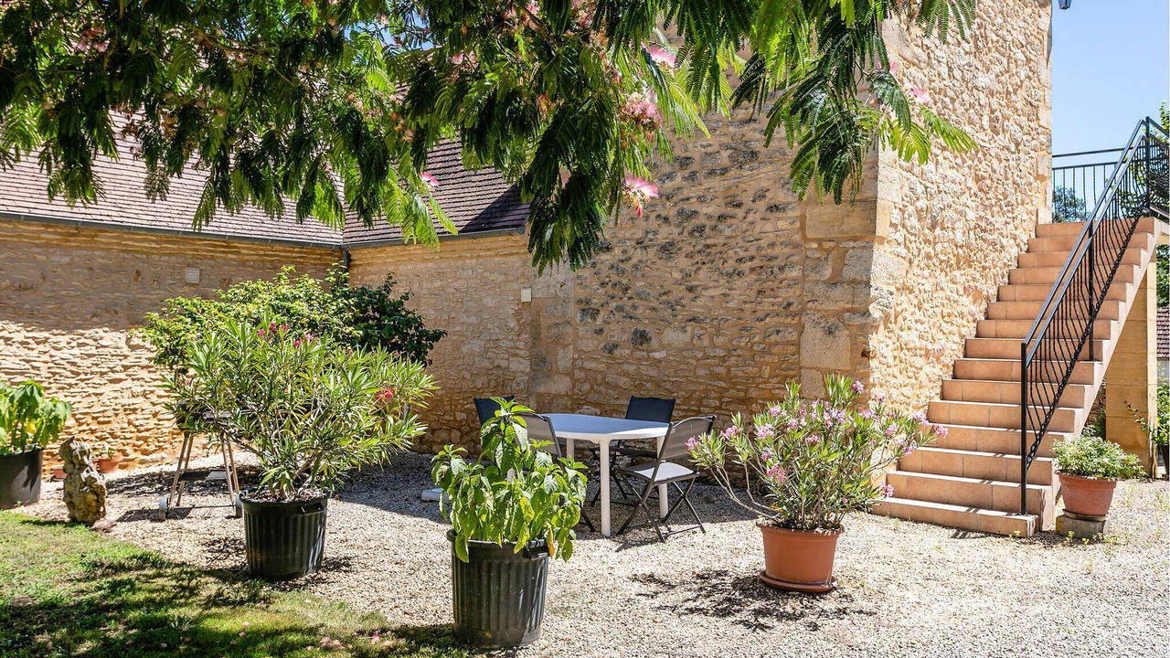 Photo of Outdoor in Saint-Crepin-et-Carlucet