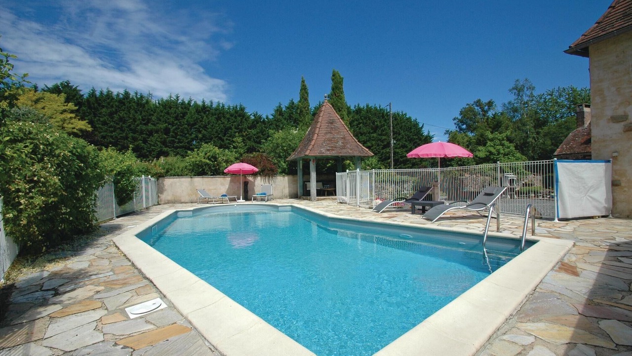 Photo of Outdoor in Savignac-Ledrier
