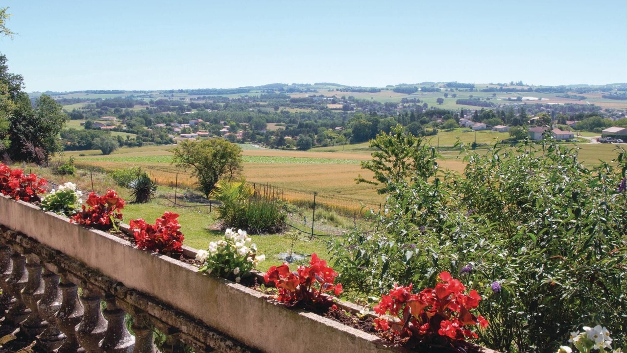 Photo of Outdoor in Lavardac
