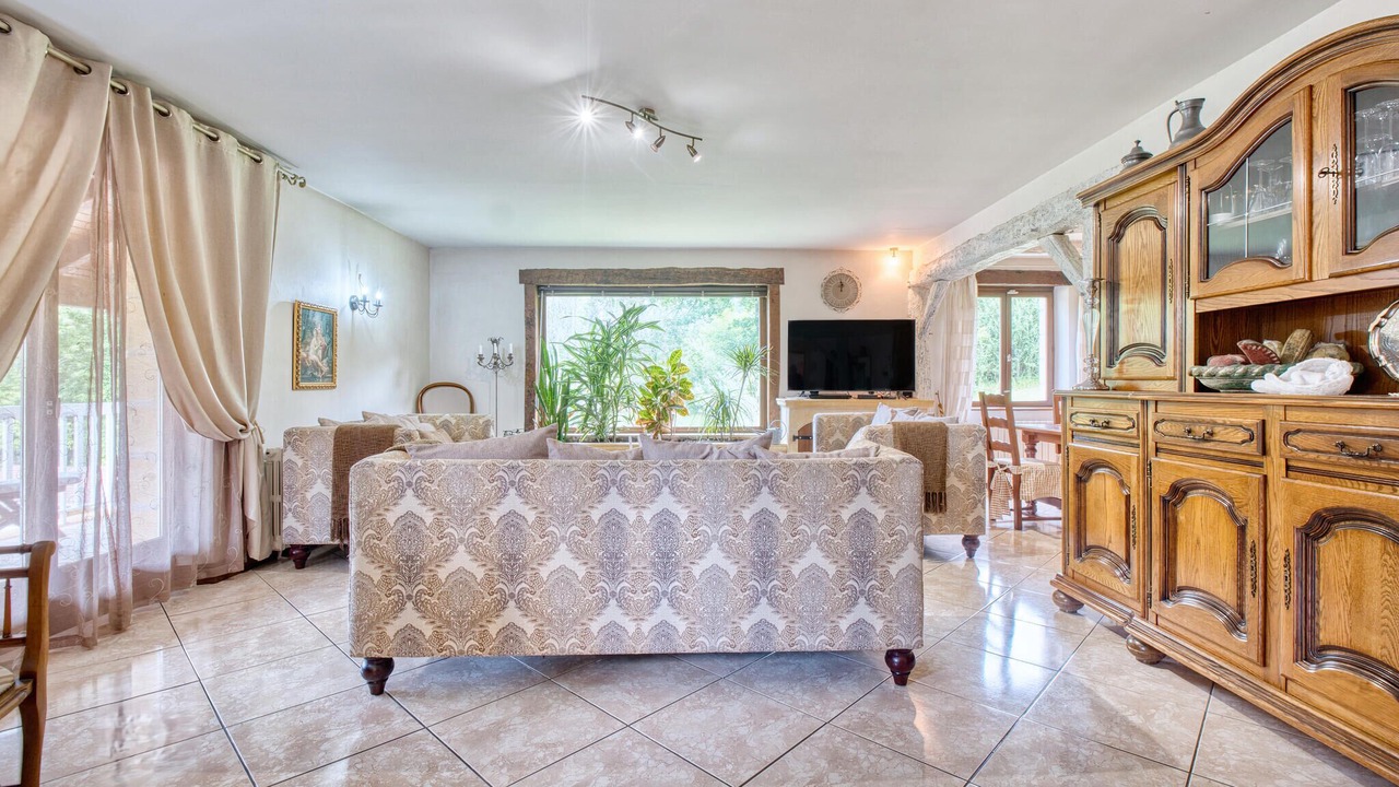 Photo of Bedroom in Le Lardin-Saint-Lazare