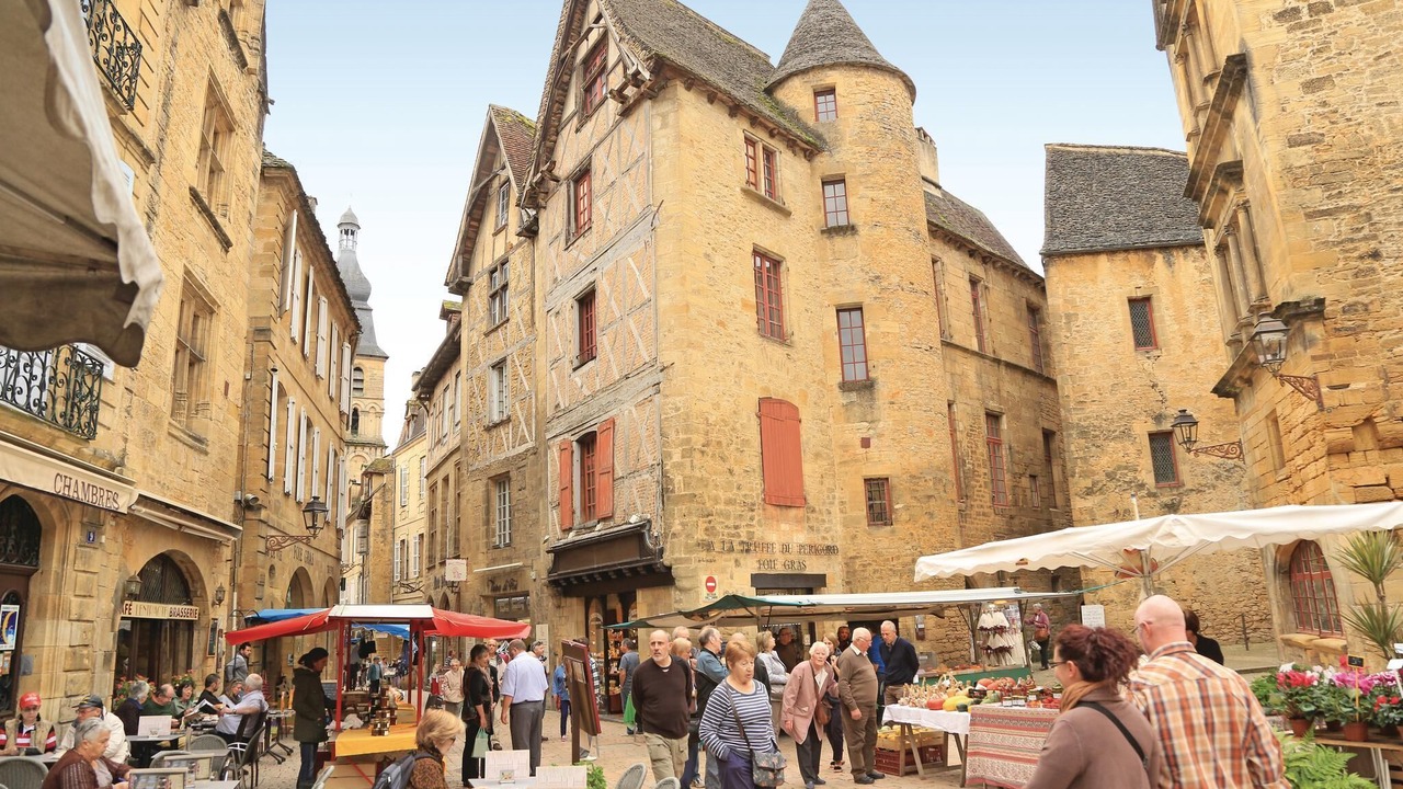 Photo of Others in Cenac-et-Saint-Julien