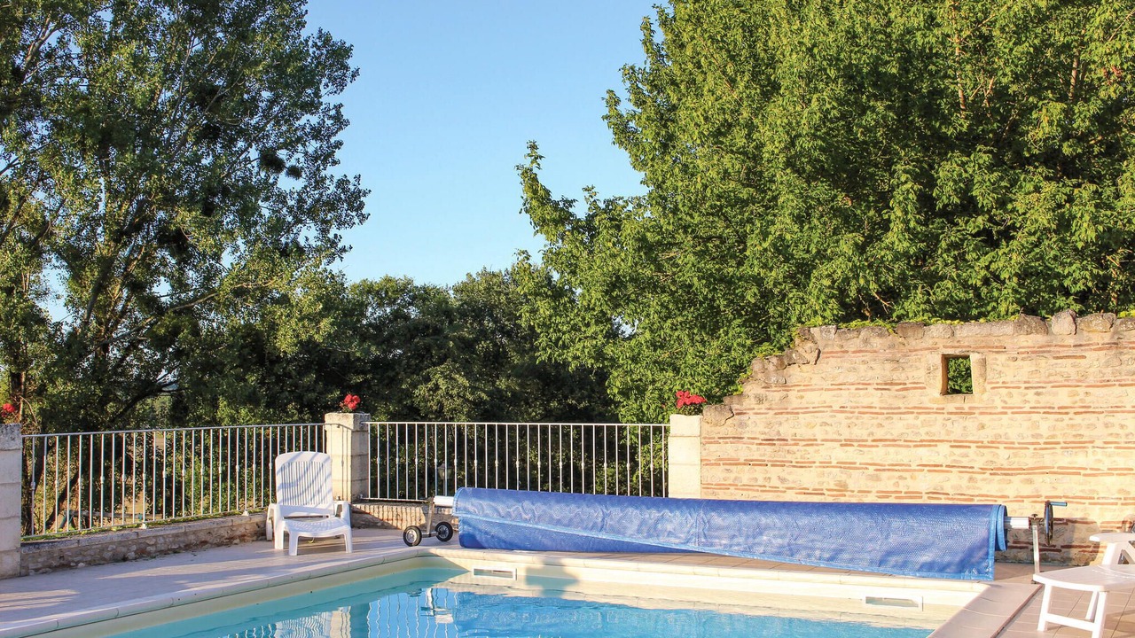 Photo of Outdoor in Saint-Meard-de-Gurcon