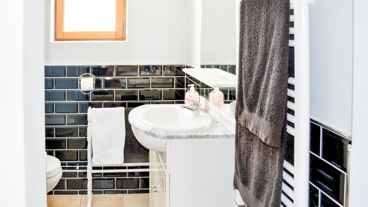 Photo of Bathroom in Saint-Saud-Lacoussiere