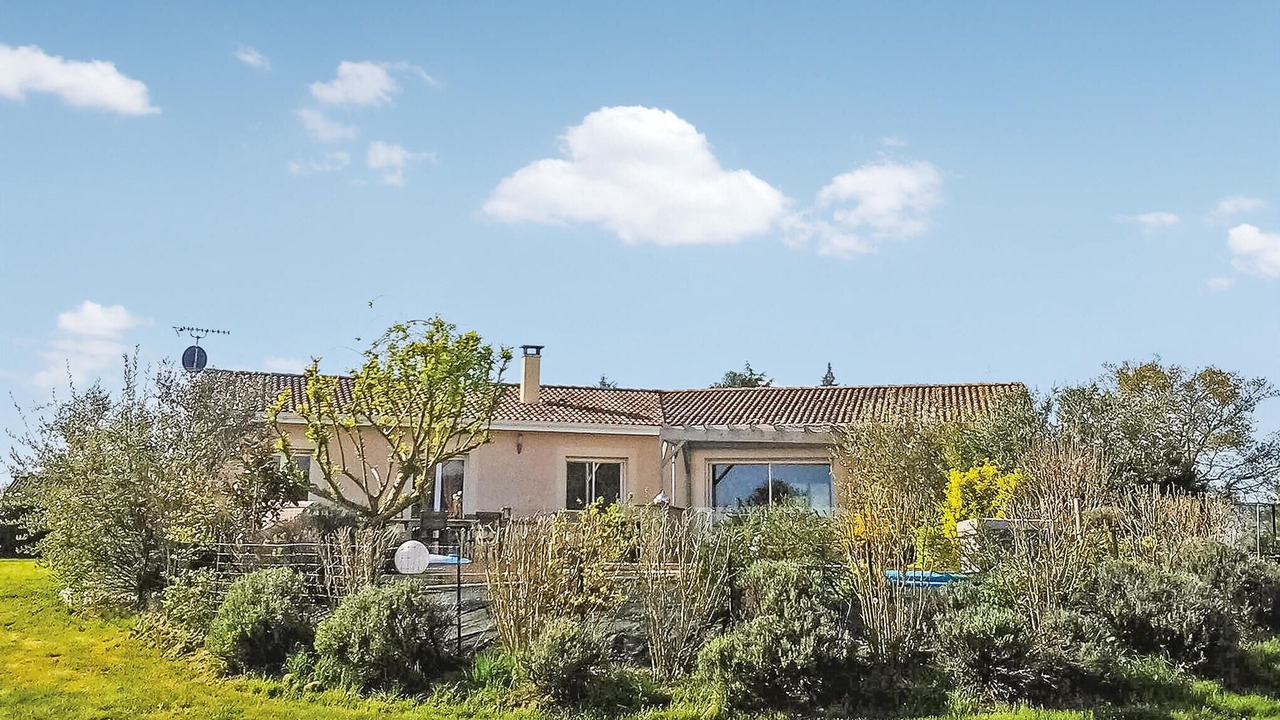 Photo of Others in La Roche-Chalais