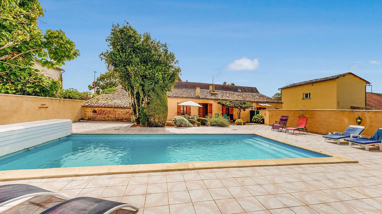 Photo of Outdoor in Saint-Pierre-d'Eyraud