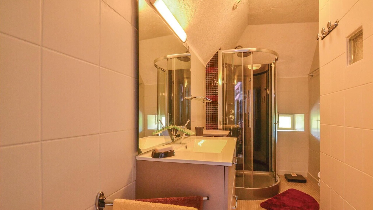 Photo of Bathroom in Terrasson-la-Villedieu