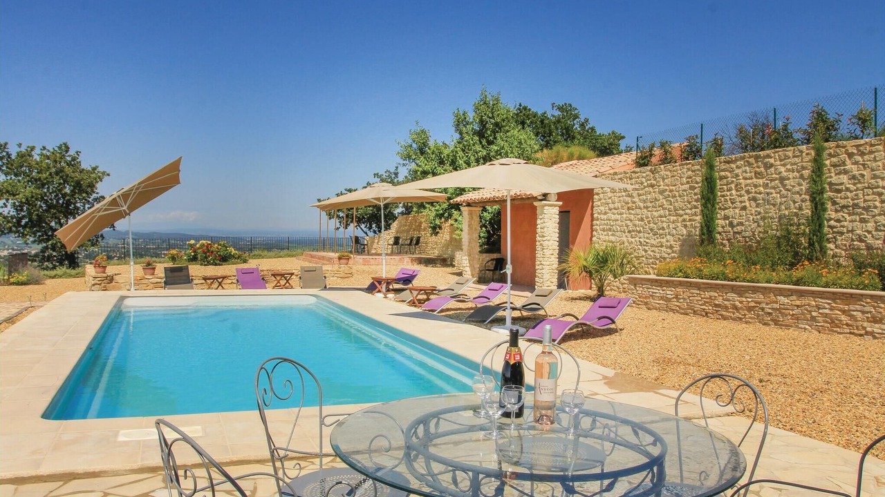 Photo of Outdoor in Cairanne