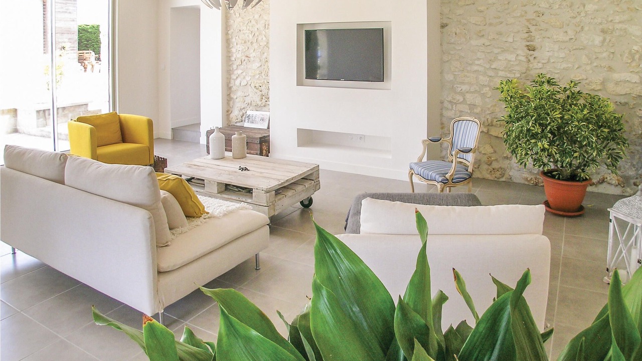 Photo of Bedroom in Saint-Aubin-de-Cadelech