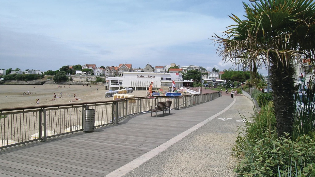 Photo of Others in Vaux-sur-Mer