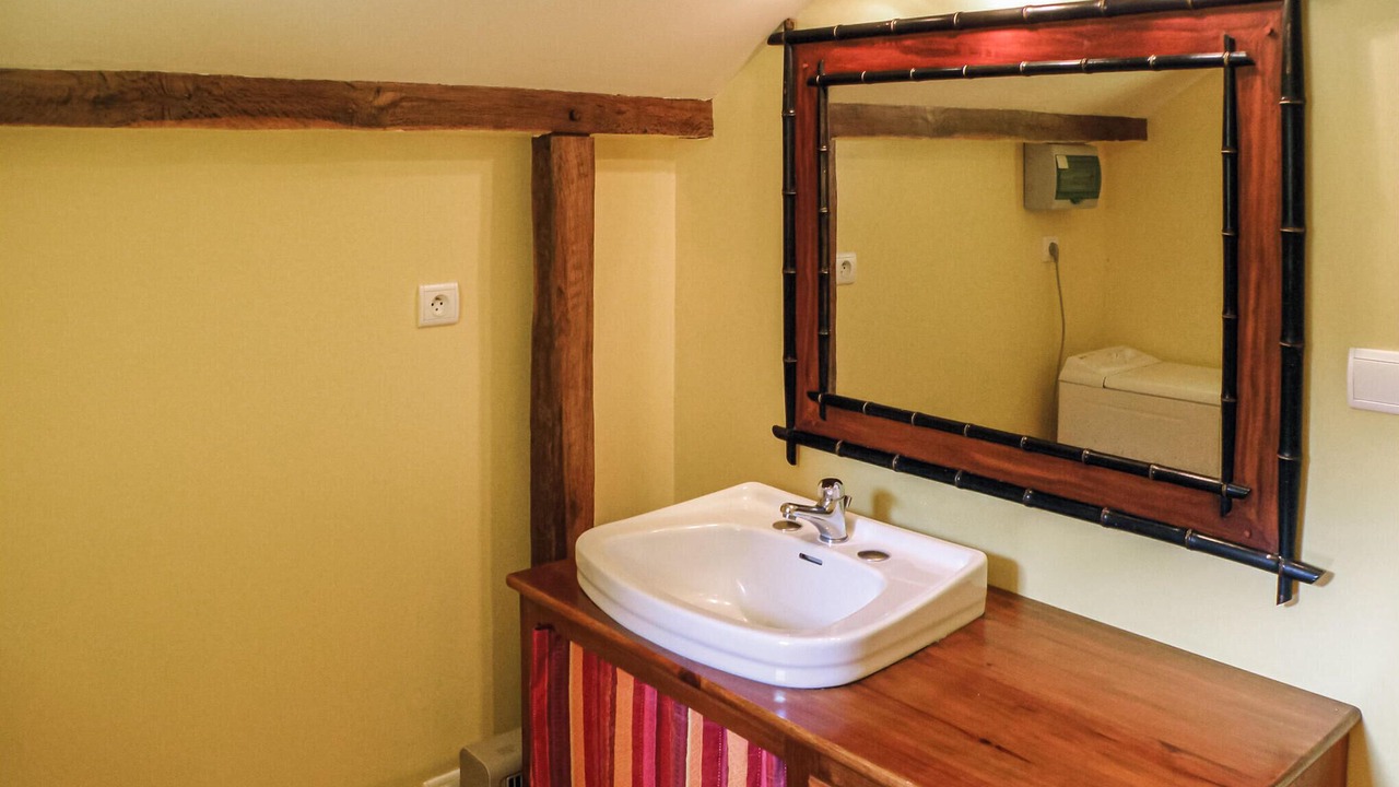 Photo of Bathroom in Brantome-en-Perigord