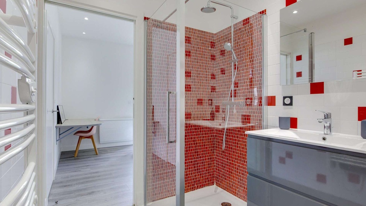 Photo of Bathroom in Hendaye