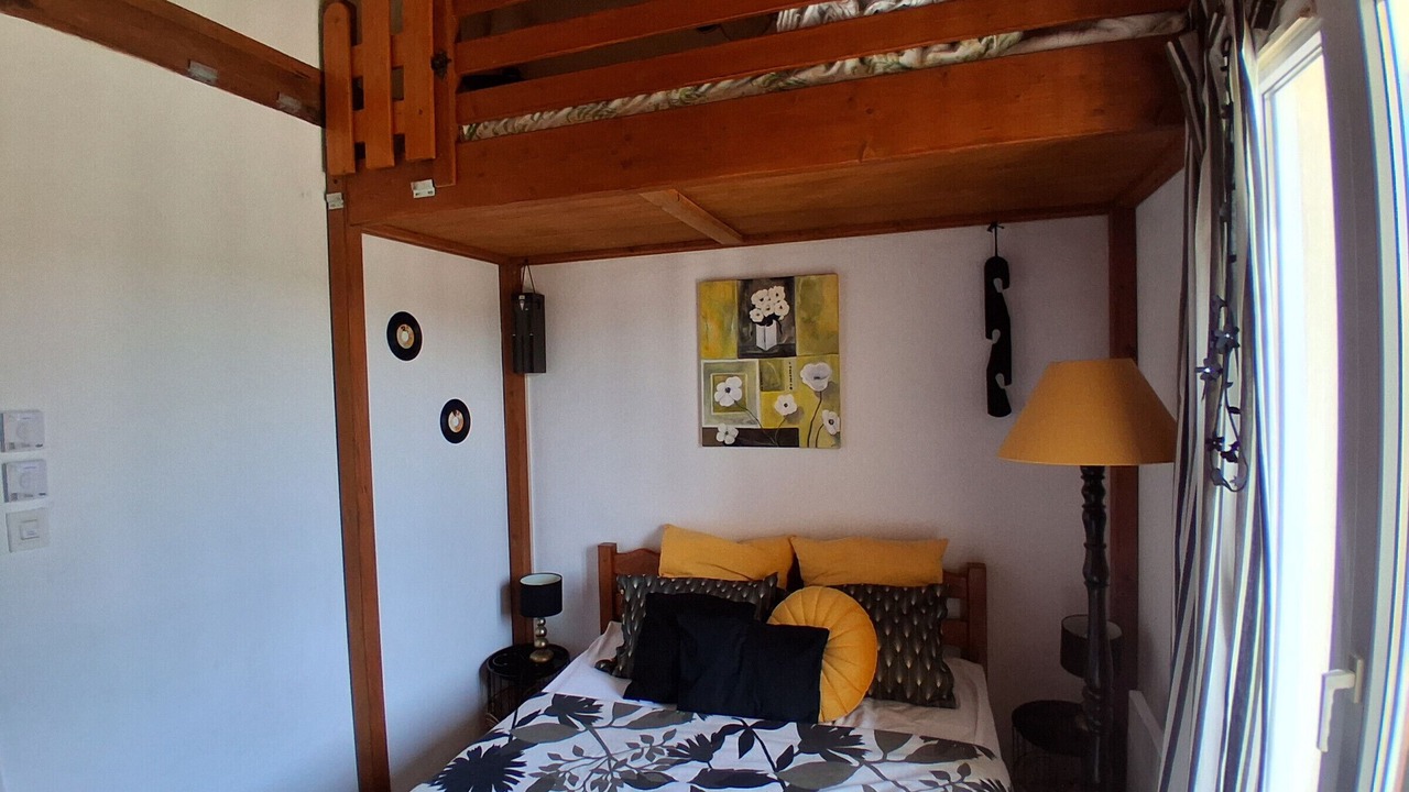 Photo of Bedroom in Le Penon