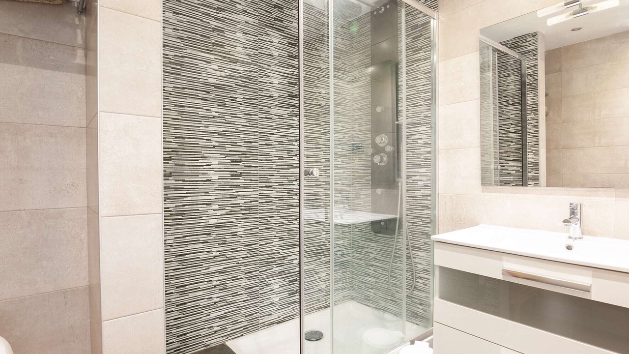 Photo of Bathroom in Hendaye