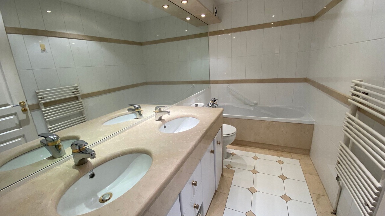 Photo of Bathroom in Arcachon