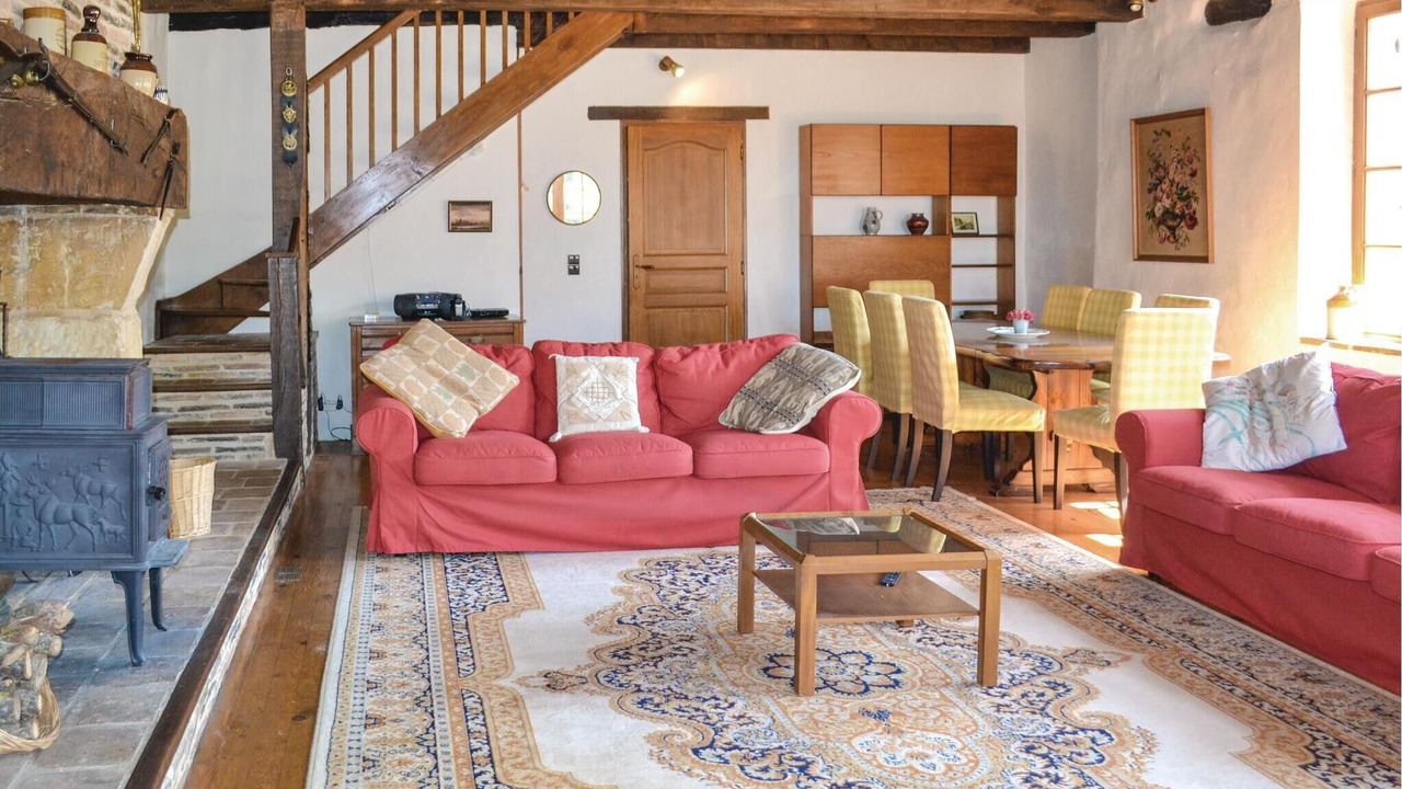 Photo of Bedroom in Eglise-Neuve-d'Issac