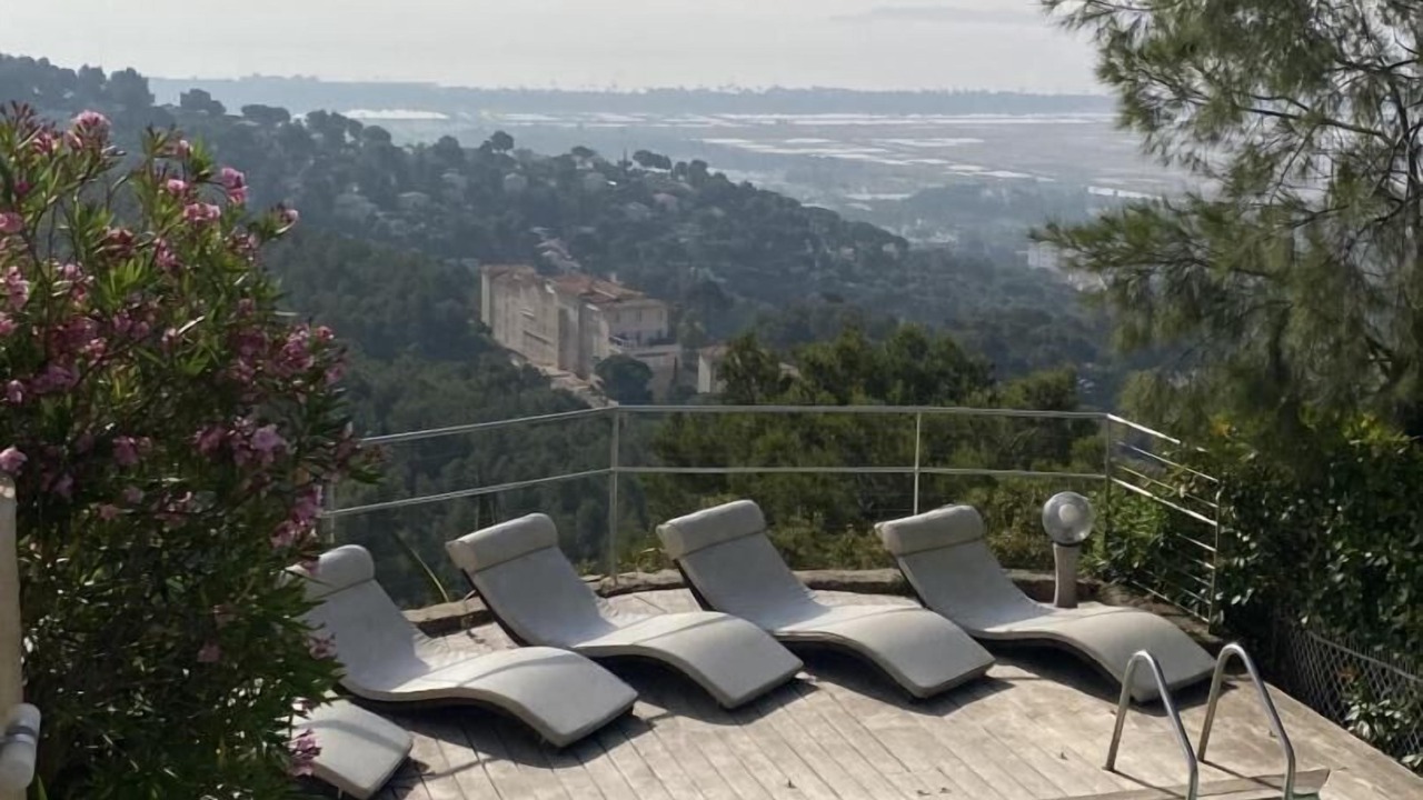 Photo of Outdoor in Hyeres