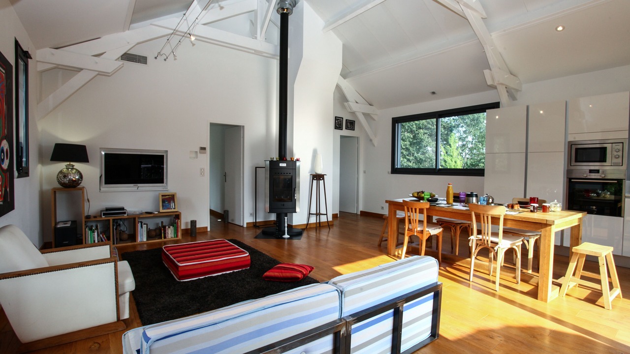 Photo of Livingroom in Saint-Jean-d'Eyraud