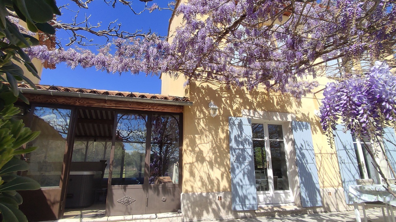 Photo of Outdoor in Merindol