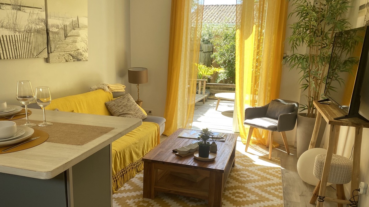 Photo of Livingroom in Audenge