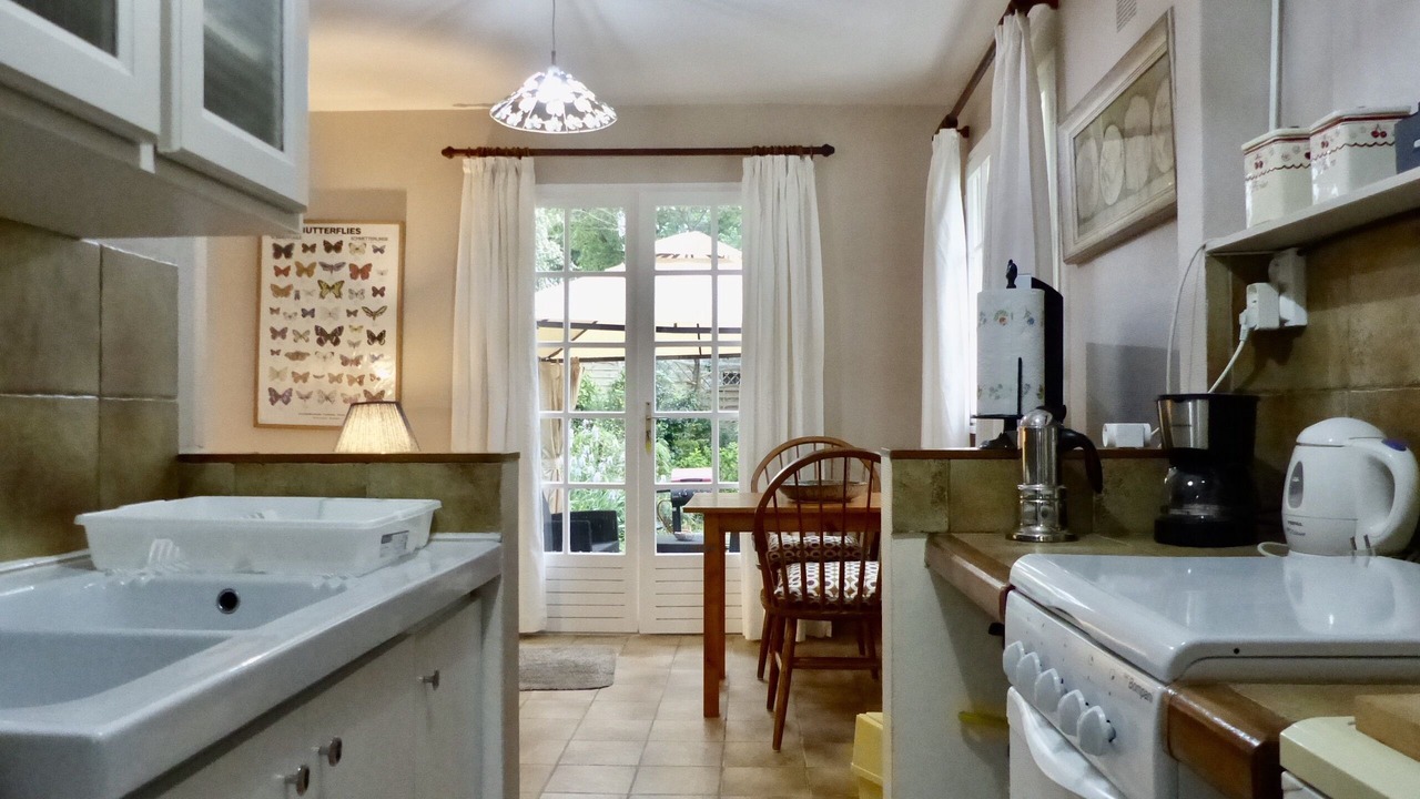 Photo of Kitchen in Lamothe-Montravel