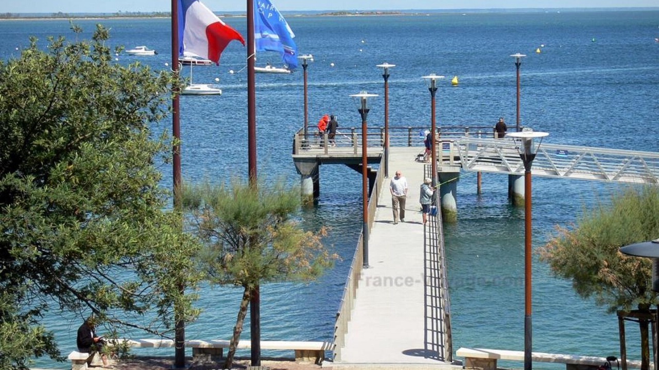 Photo of Others in Lege-Cap-Ferret