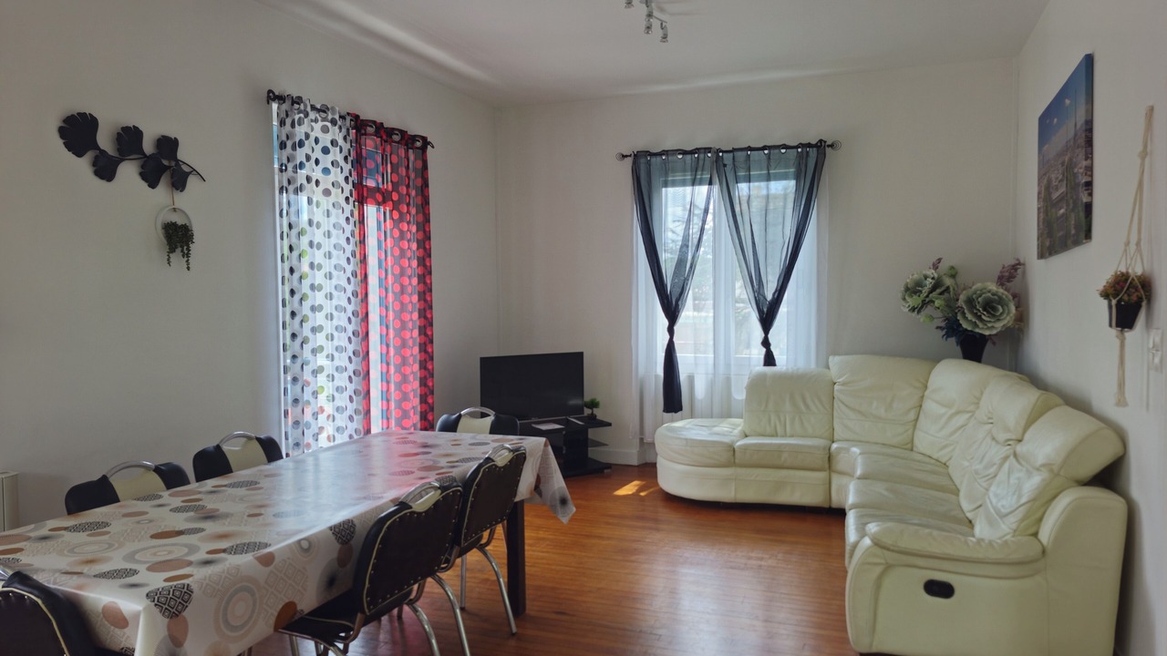 Photo of Livingroom in Sarliac-sur-l'Isle