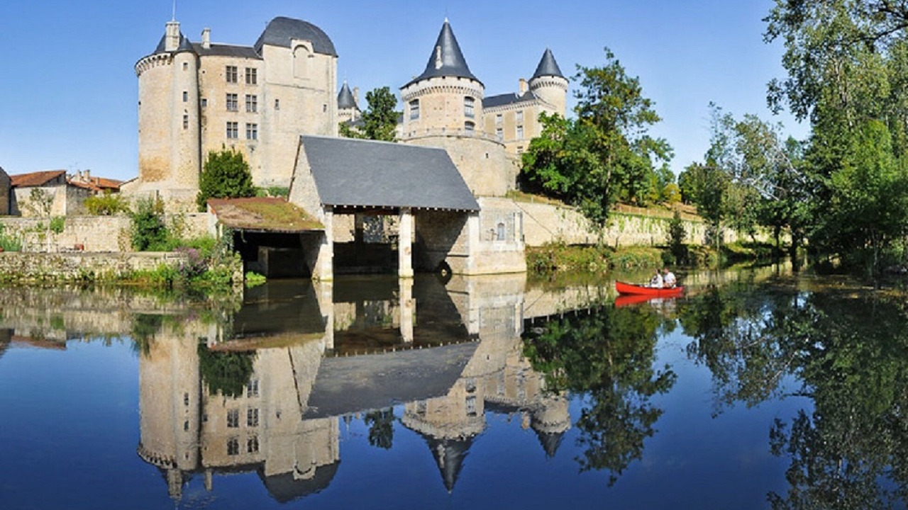 Photo of Others in Verteuil-sur-Charente