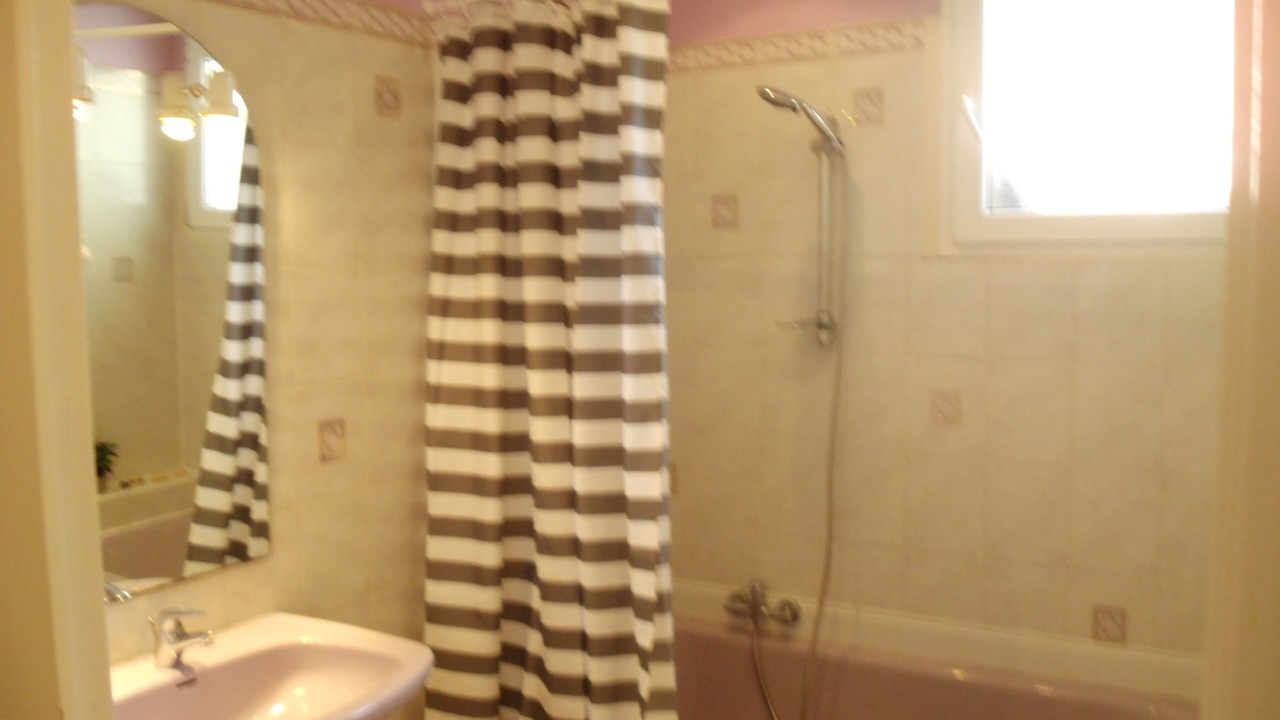 Photo of Bathroom in Echillais