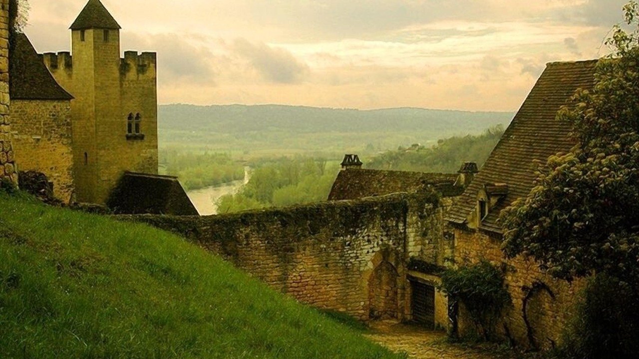 Photo of Others in Beynac-et-Cazenac