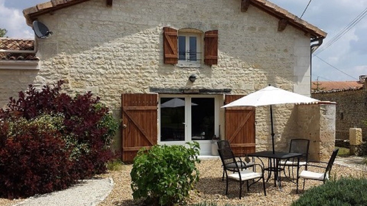 Photo of Outdoor in Bribaudon