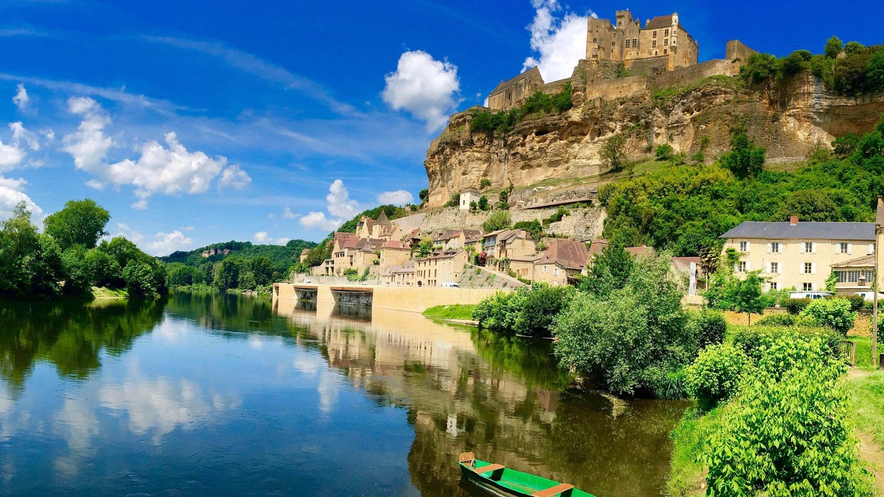 Photo of Others in Beynac-et-Cazenac