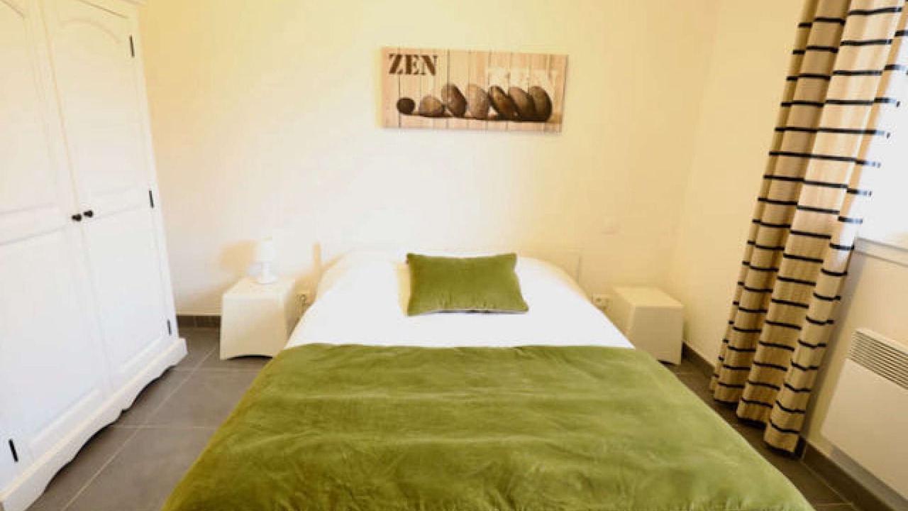 Photo of Bedroom in Sainte-Eulalie-en-Born