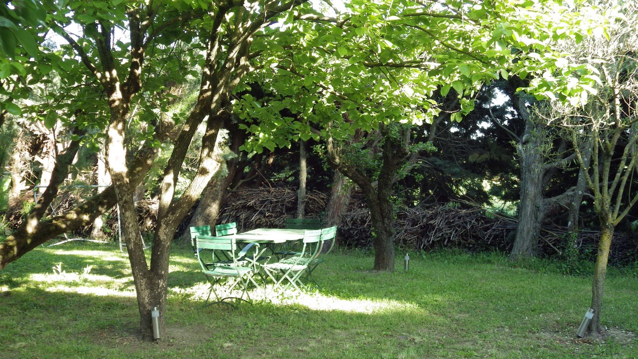 Photo of Outdoor in Caderousse