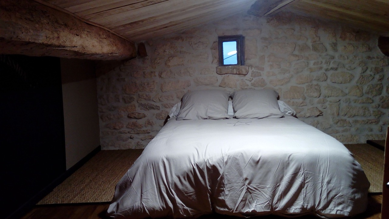 Photo of Bedroom in Saint-Savinien
