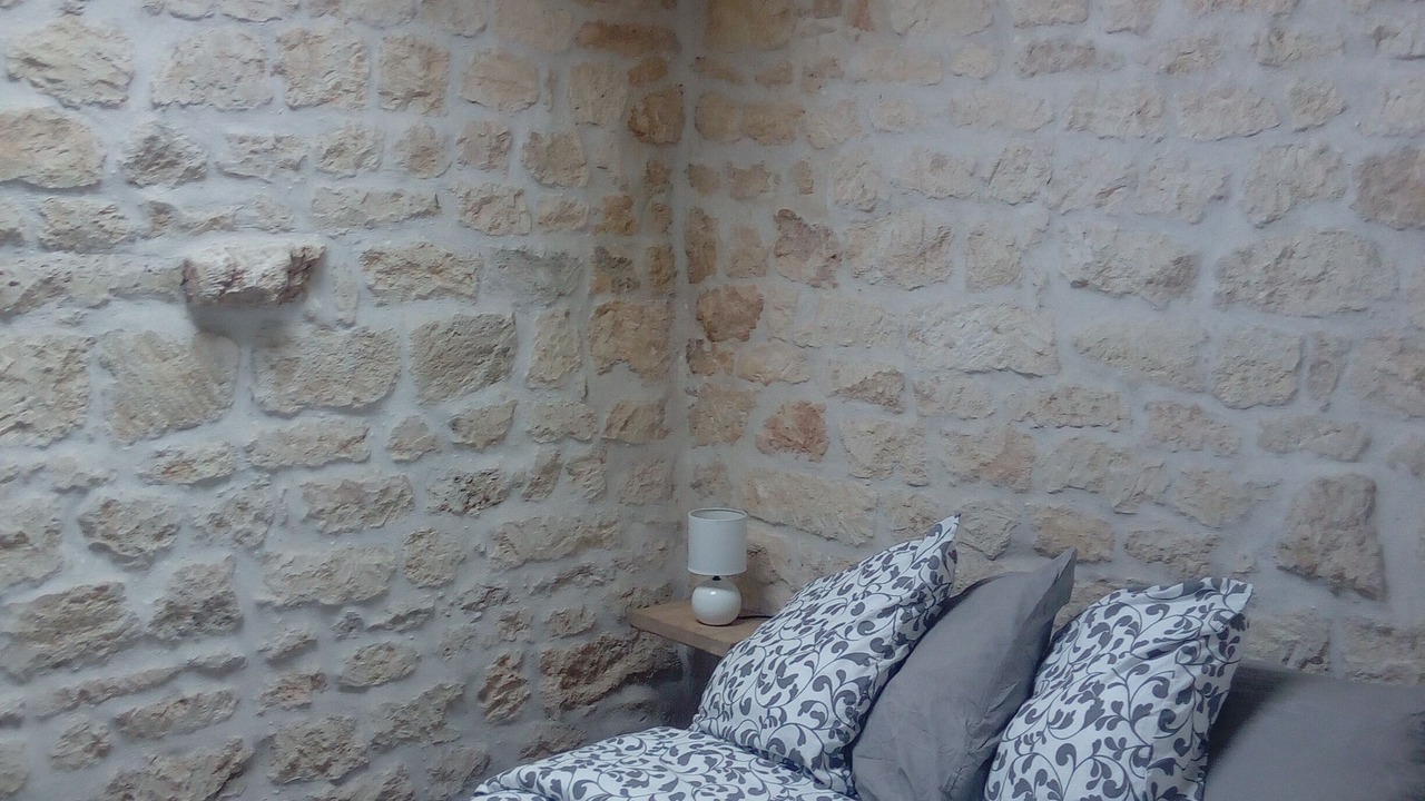 Photo of Bedroom in Saint-Savinien